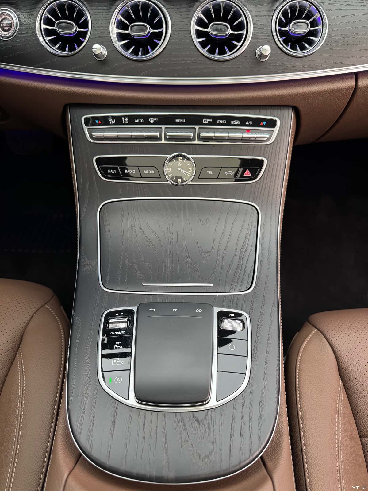 Mercedes-Benz E-Class, 2020 27