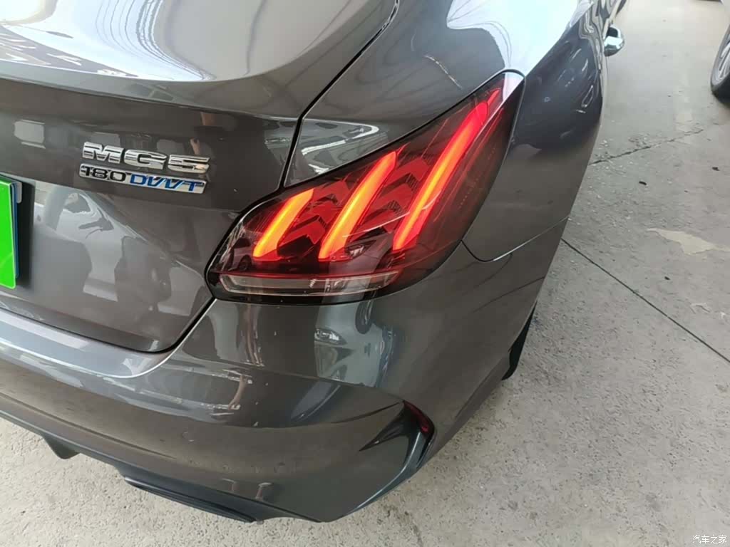 MG MG5, 2023 8
