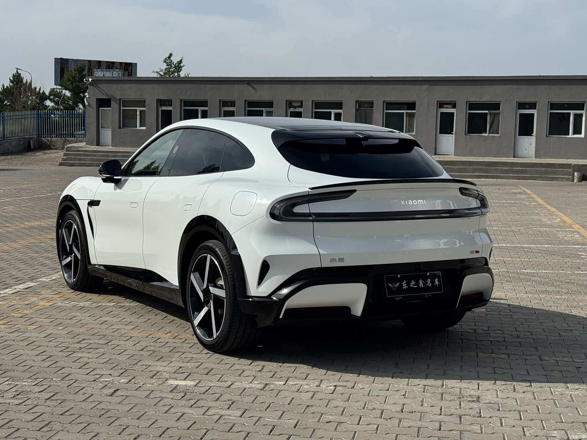 Xiaomi YU7, 2025 11