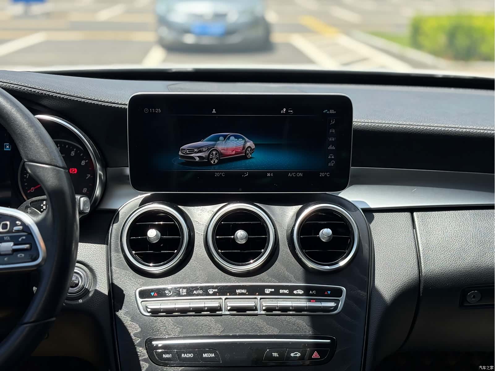 Mercedes-Benz C-Class, 2018 11