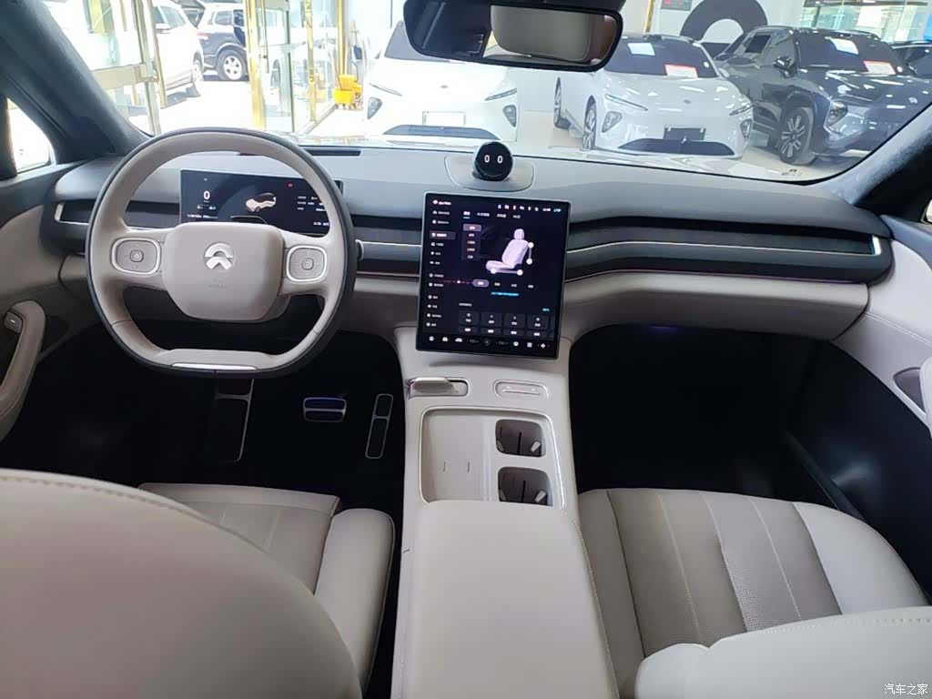 NIO ES8, 2024 10