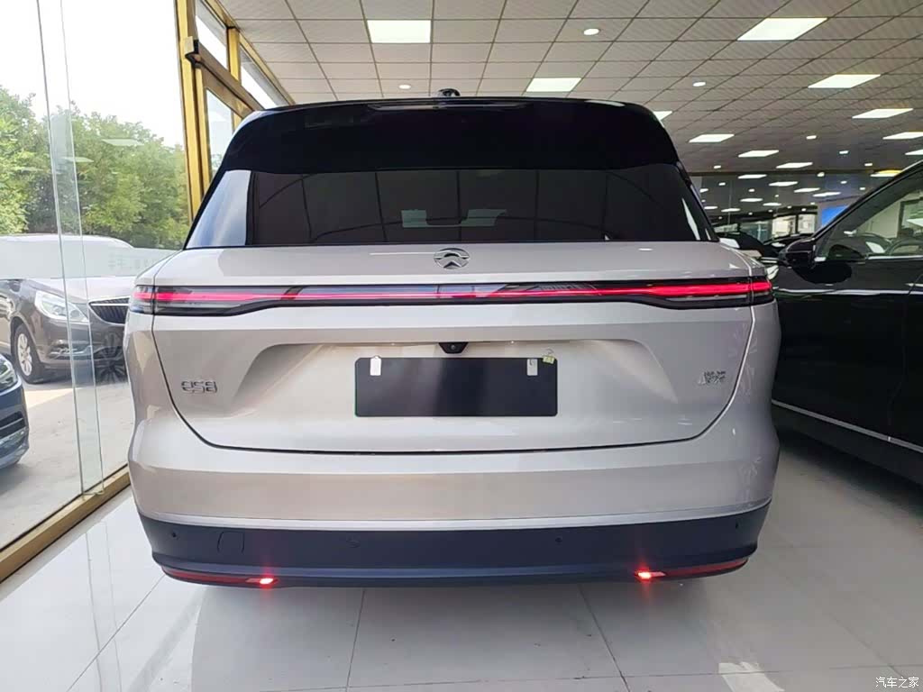 NIO ES8, 2024 6