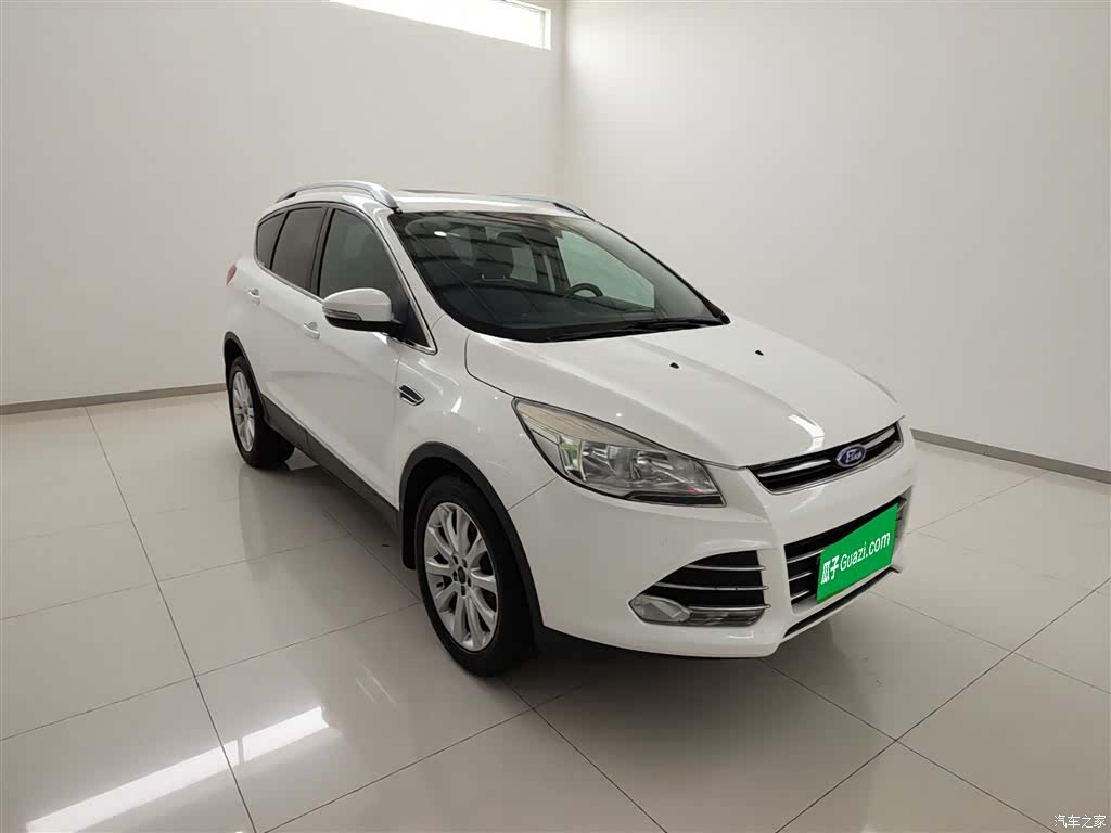 Ford Kuga, 2016 4