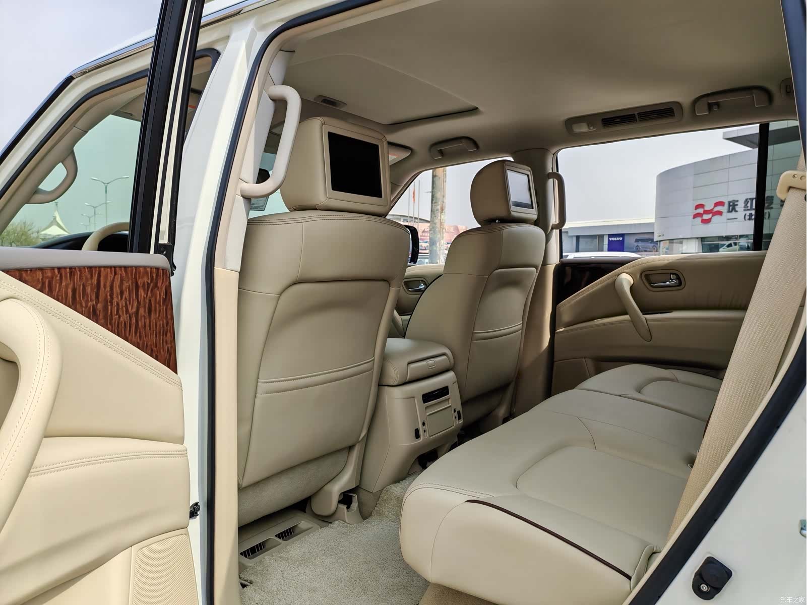 Nissan Patrol, 2018 14