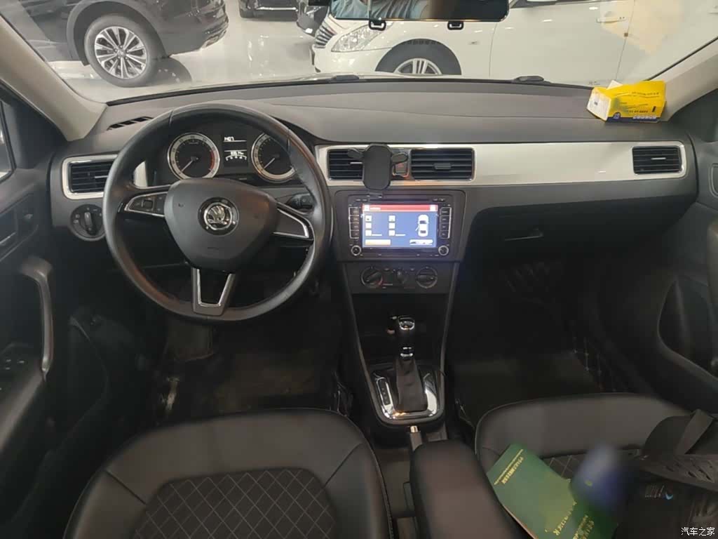 Skoda Rapid, 2018 13