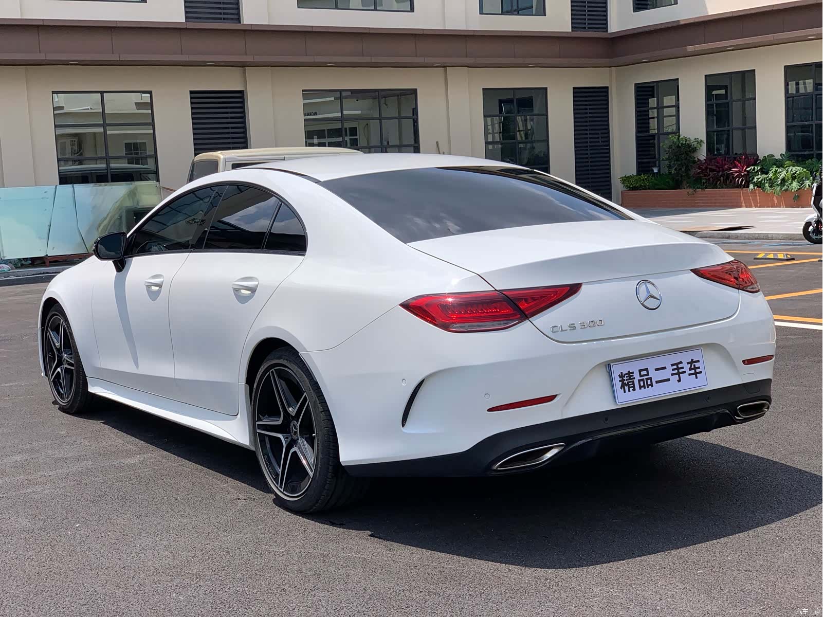 Mercedes-Benz CLS, 2020 4