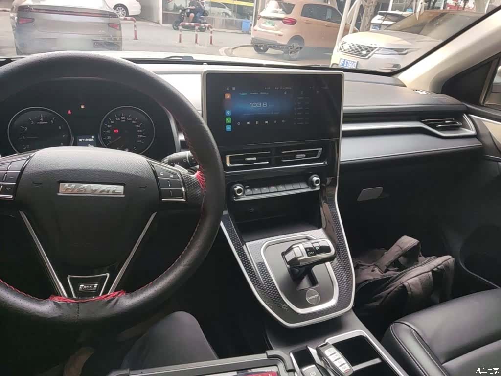 Haval M6, 2022 10