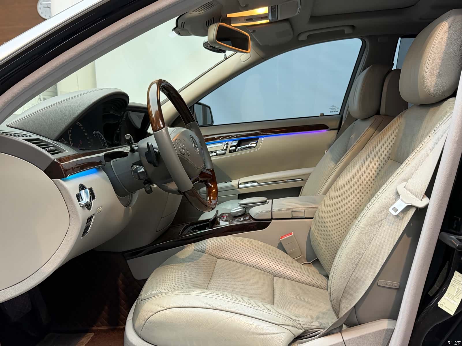 Mercedes-Benz S-Class, 2011 8