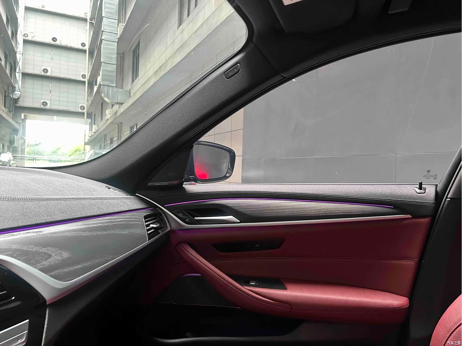 BMW 5 Series, 2023 17
