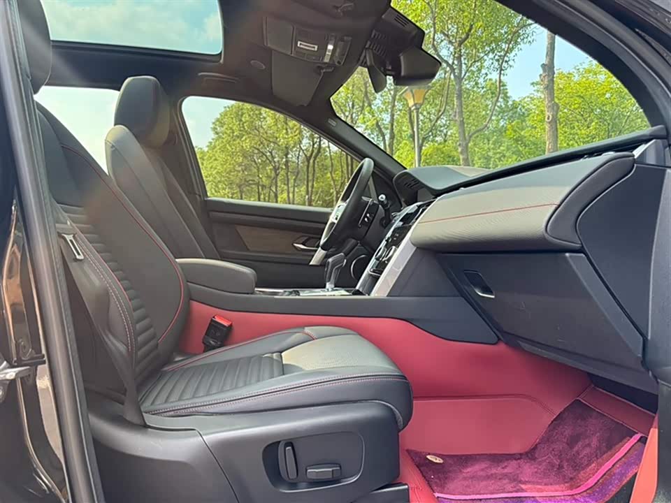 Land Rover Discover sports