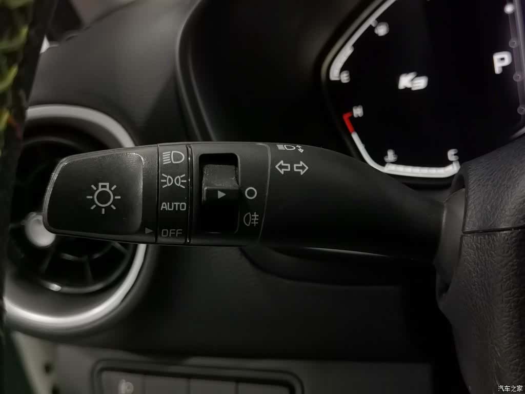 Kia K3, 2021 21