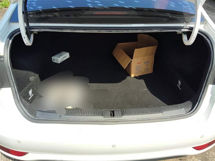 Roewe i5 Roewe i5