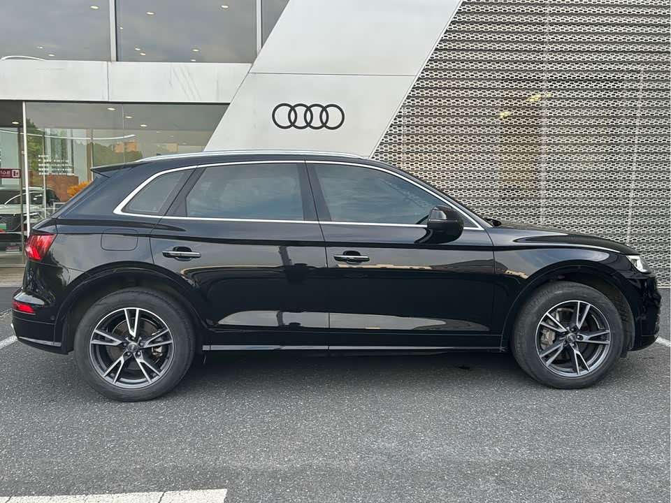 Audi Q5L