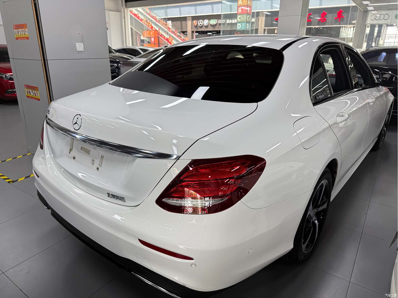 Mercedes-Benz E-Class, 2017 13