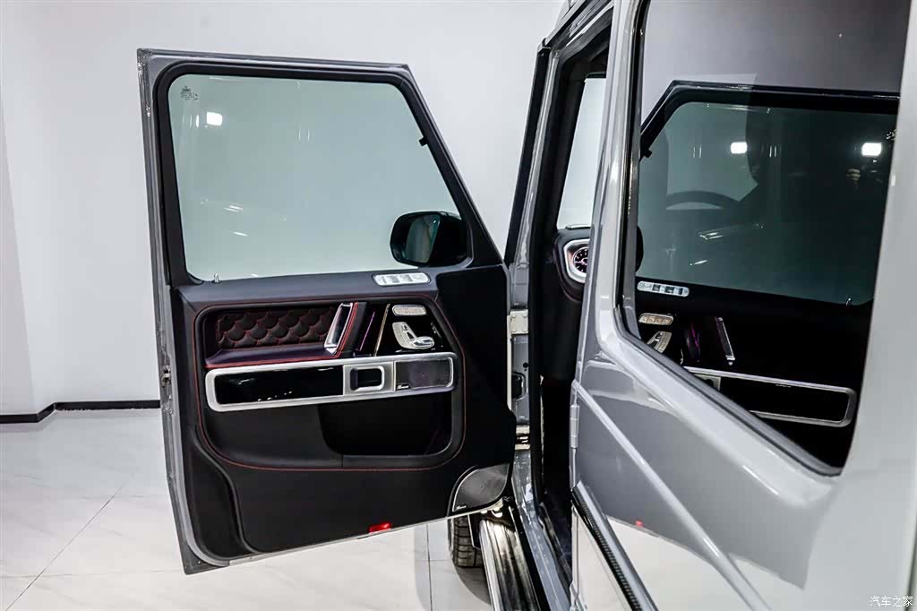 Mercedes-Benz G-Class, 2015 10