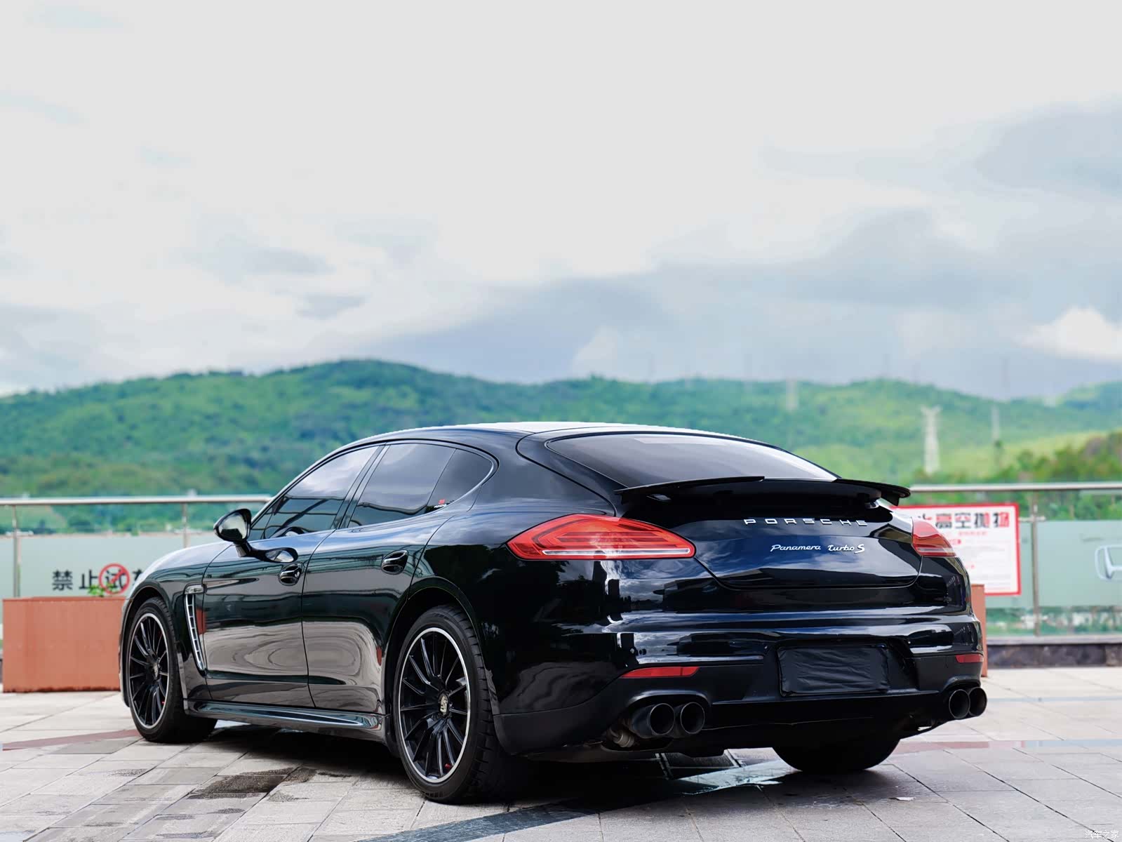 Porsche Panamera, 2010 4