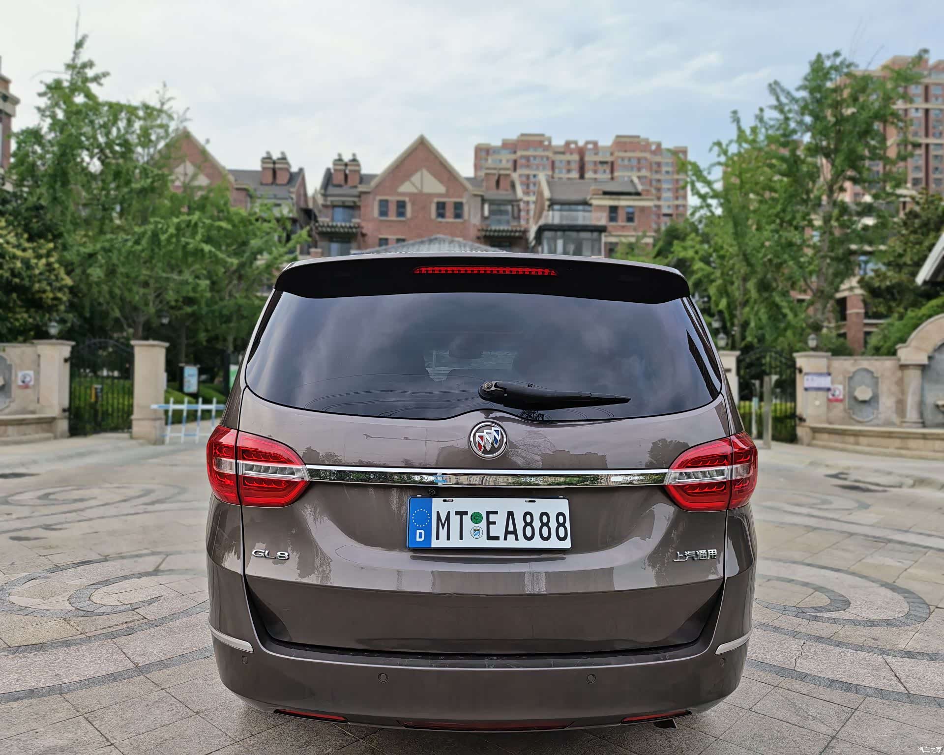 Buick GL8, 2016 8