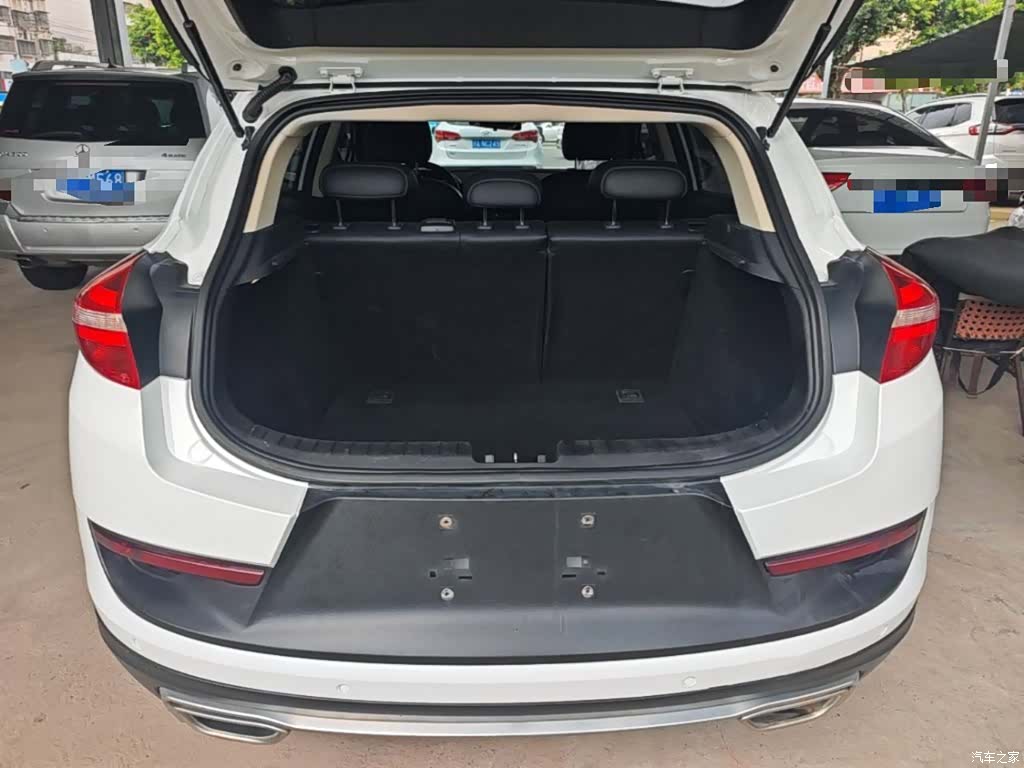 Geely Emgrand, 2017 19