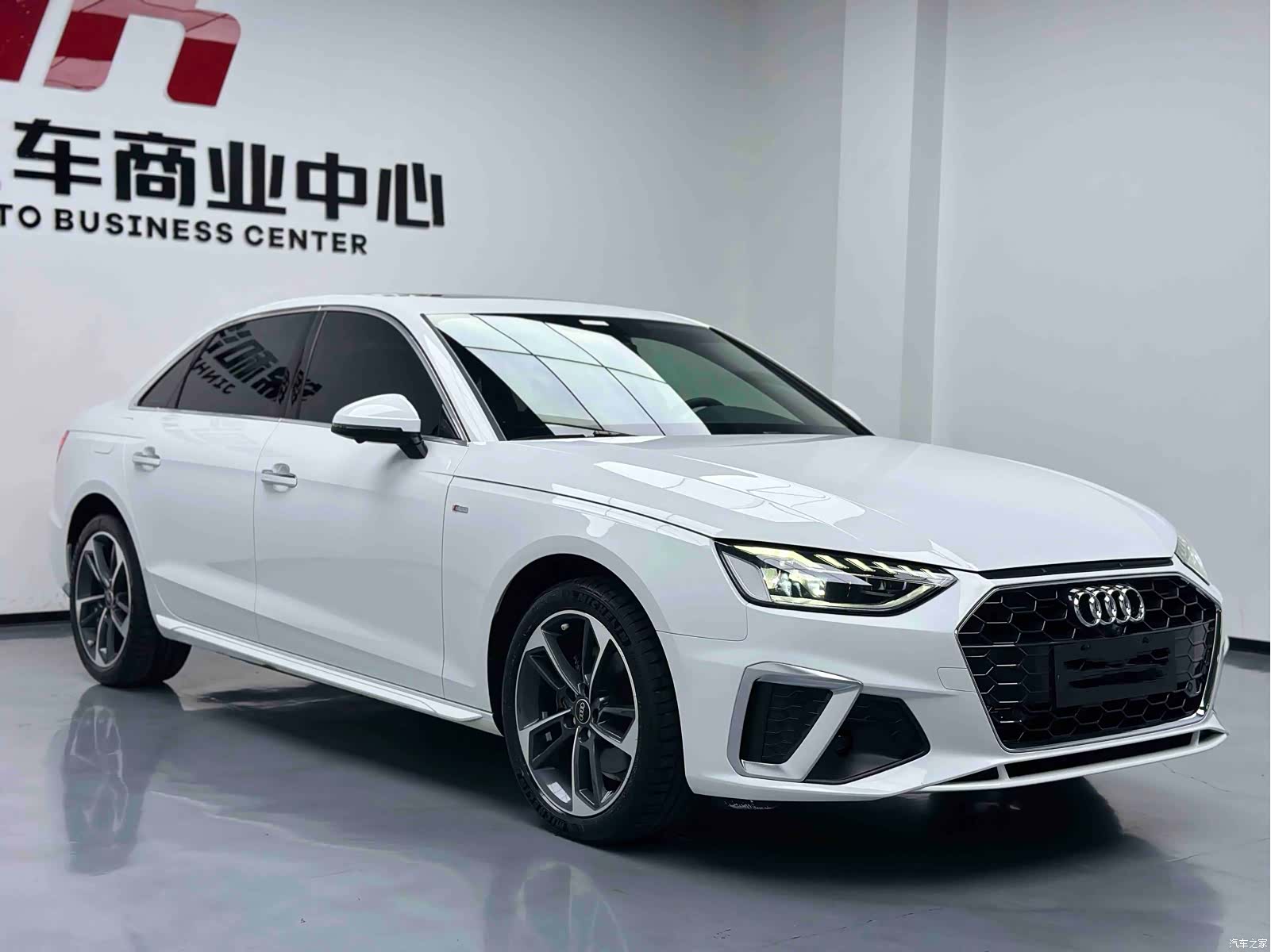 Audi A4L, 2023 2