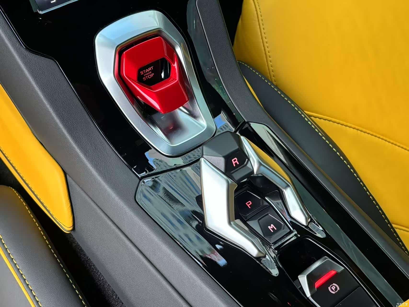 Lamborghini Huracán, 2022 7