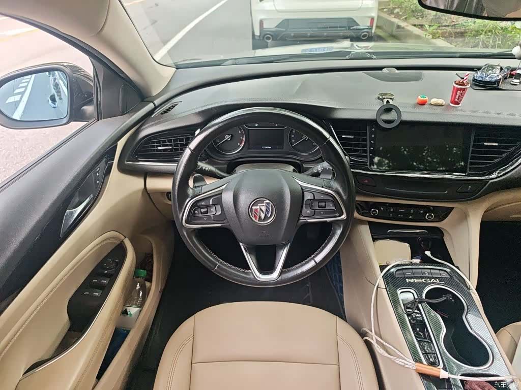 Buick Regal, 2021 3