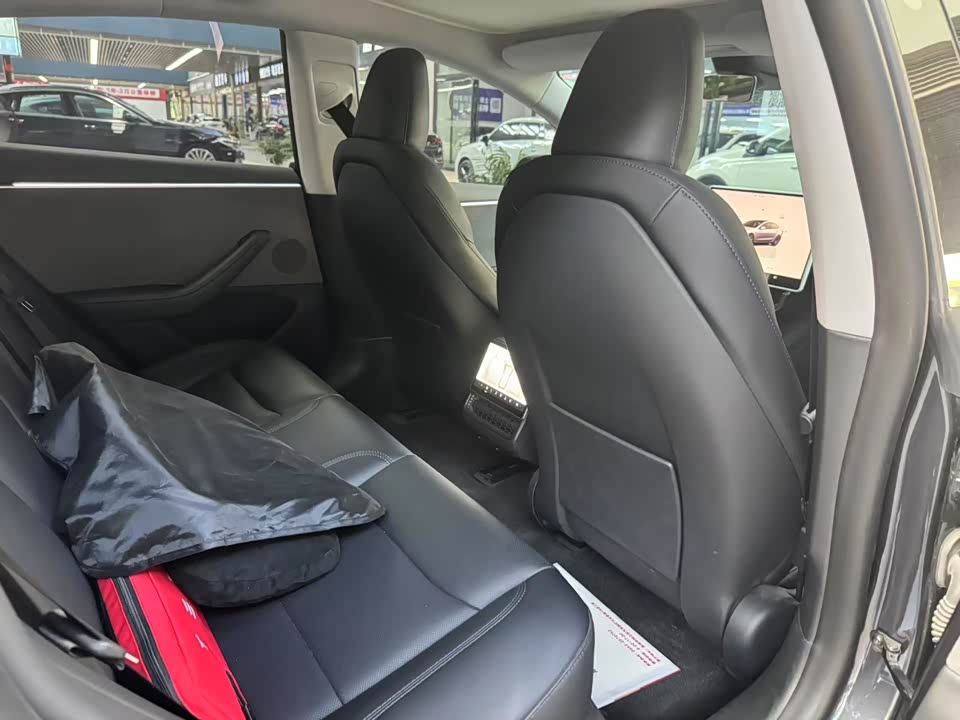 Tesla Model 3 Tesla Model 3