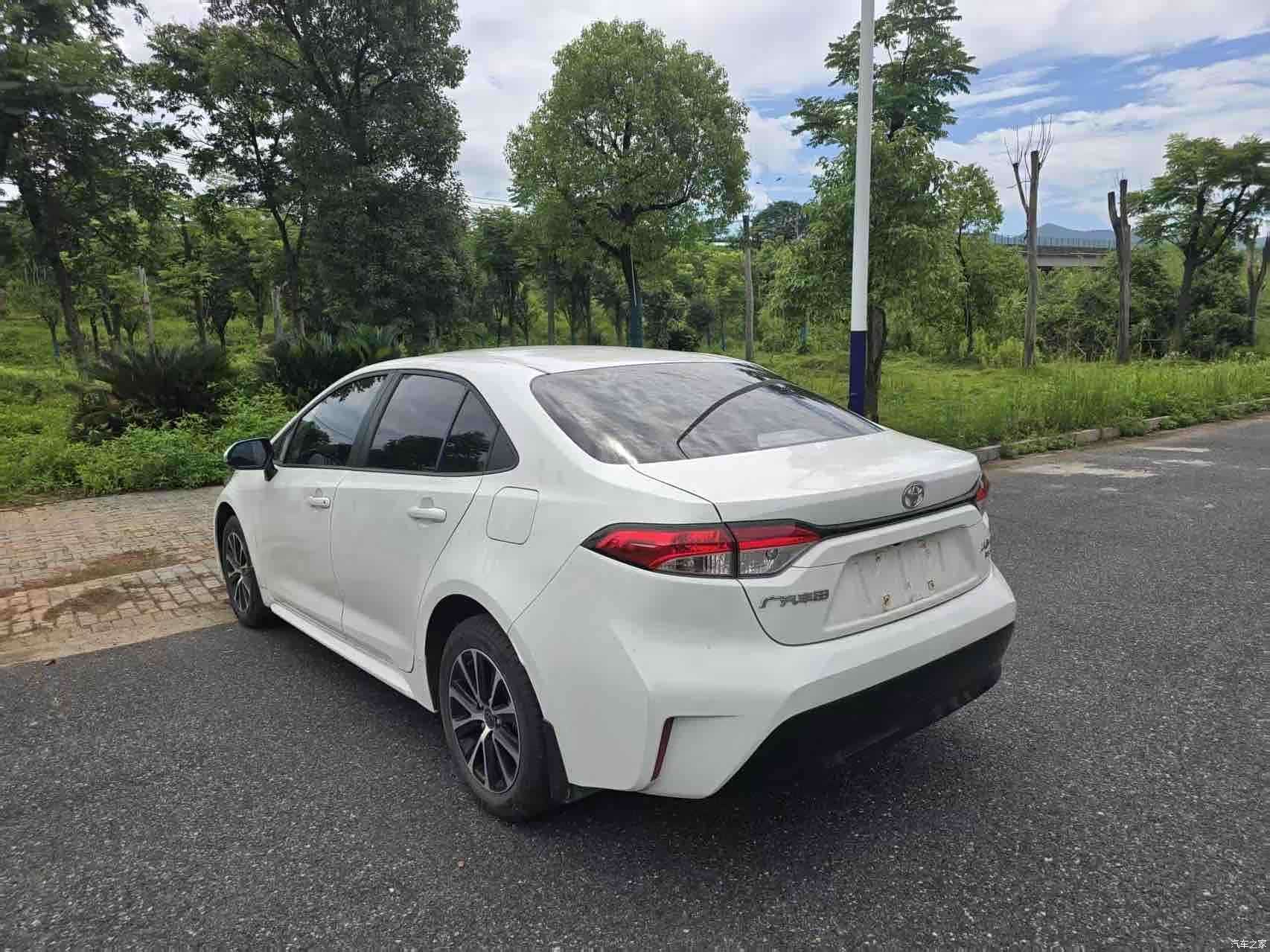 Toyota Levin, 2023 все фото