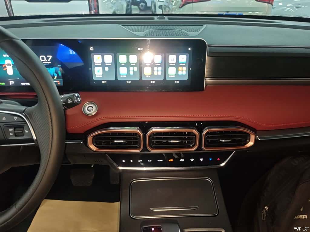 Jetour X70, 2024 13