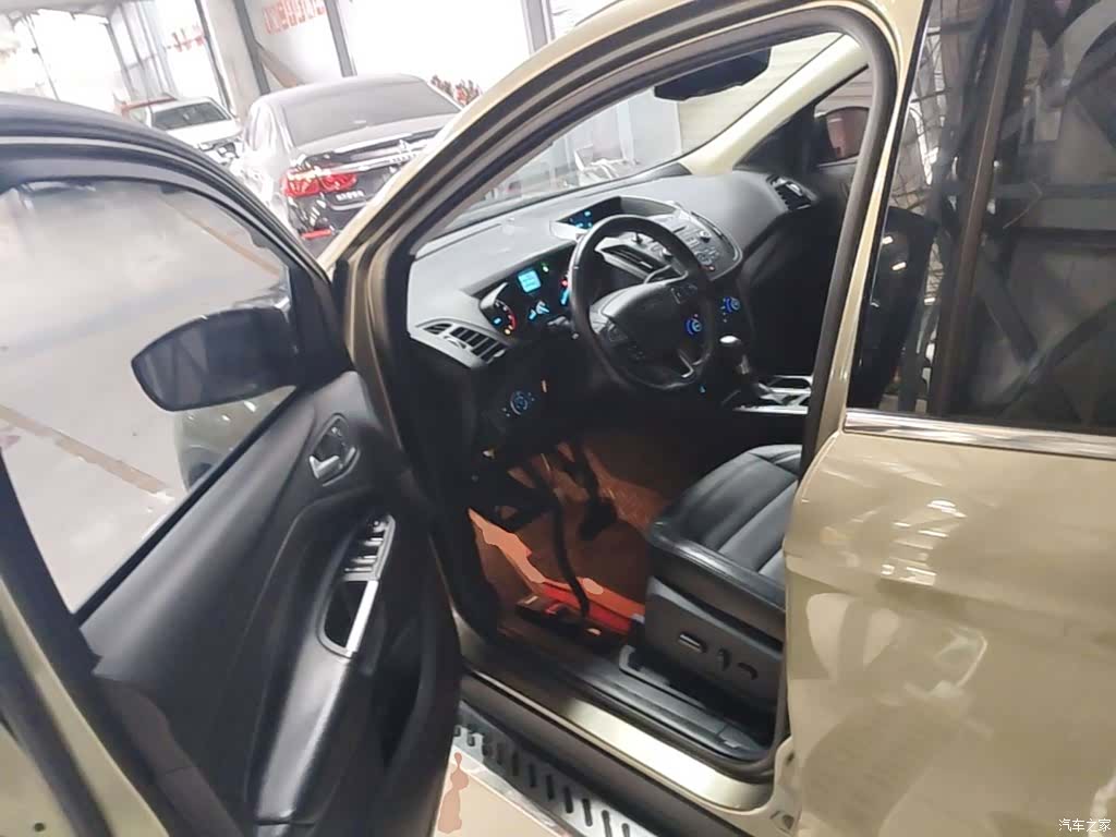Ford Kuga, 2016 16