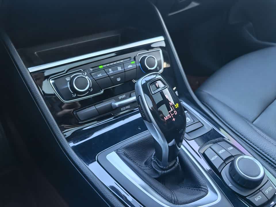 BMW 2 series multifunctional station wagon