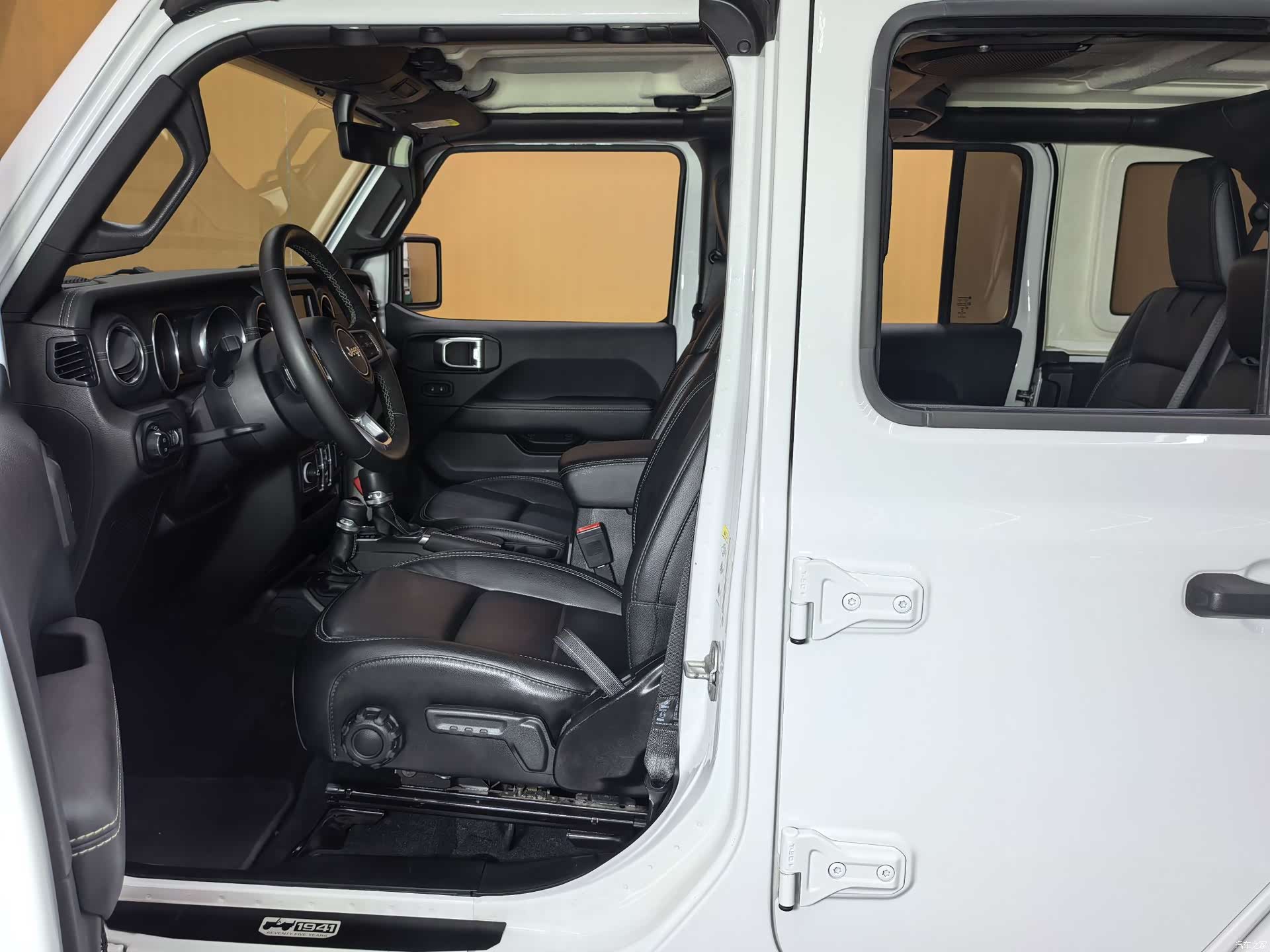 Jeep Wrangler, 2019 7