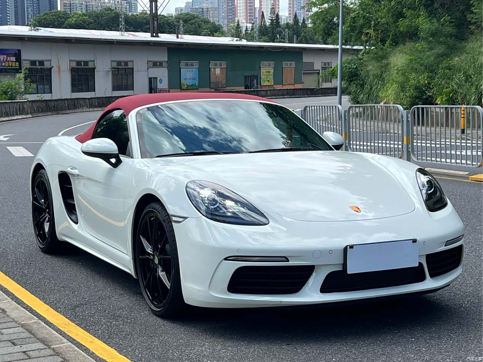 Porsche Boxster, 2023 10
