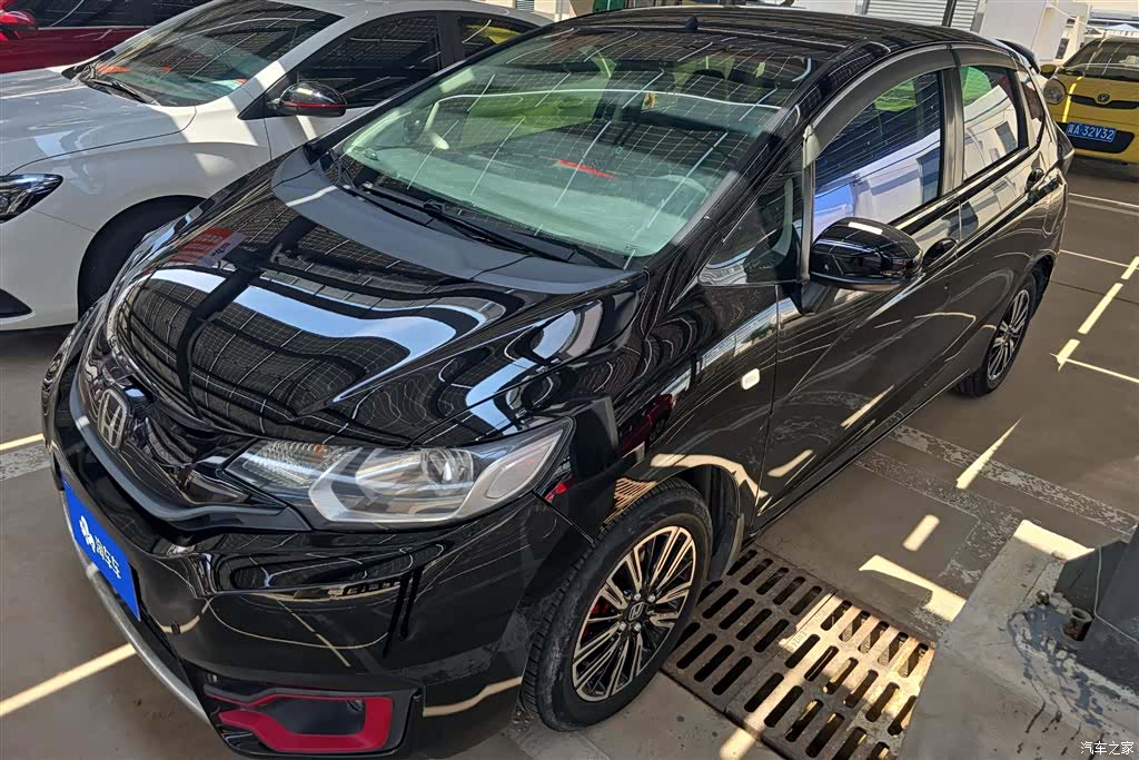 Honda Fit, 2016 1