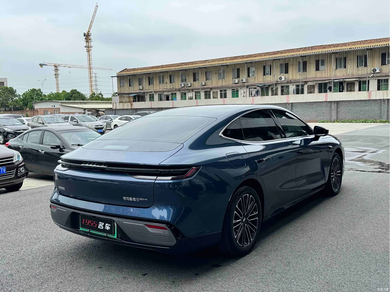 Geely 8, 2025 9