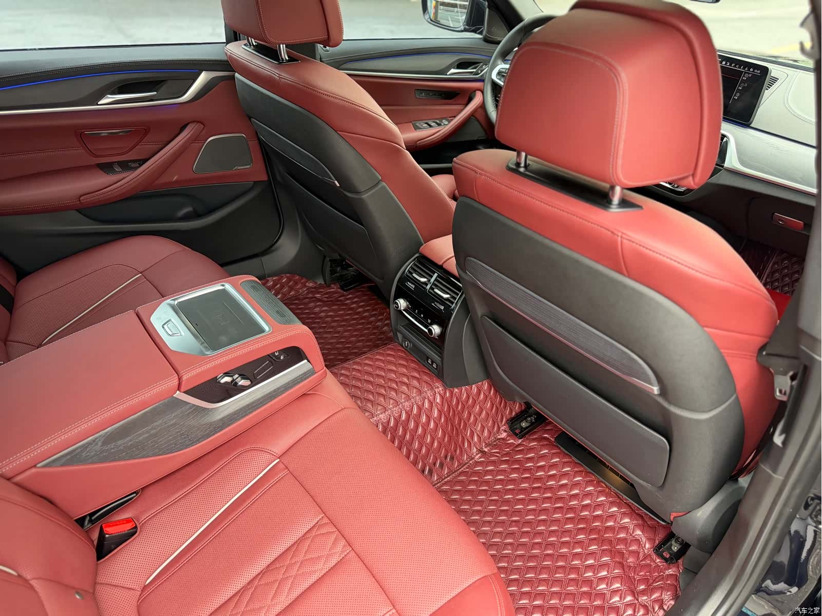 BMW 5 Series, 2022 8
