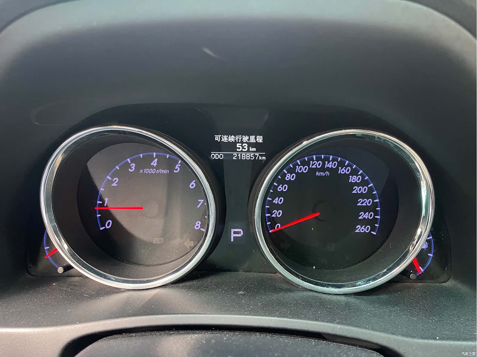 Toyota 2.5V, 2014 11