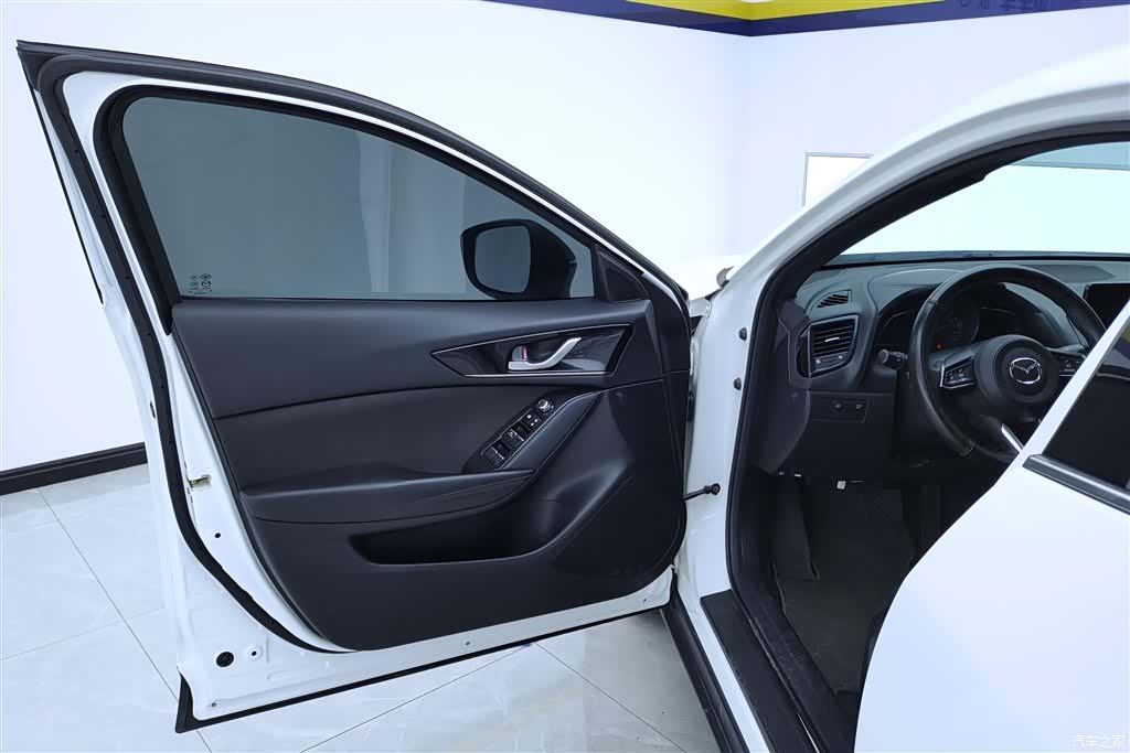 Mazda CX-4, 2020 7