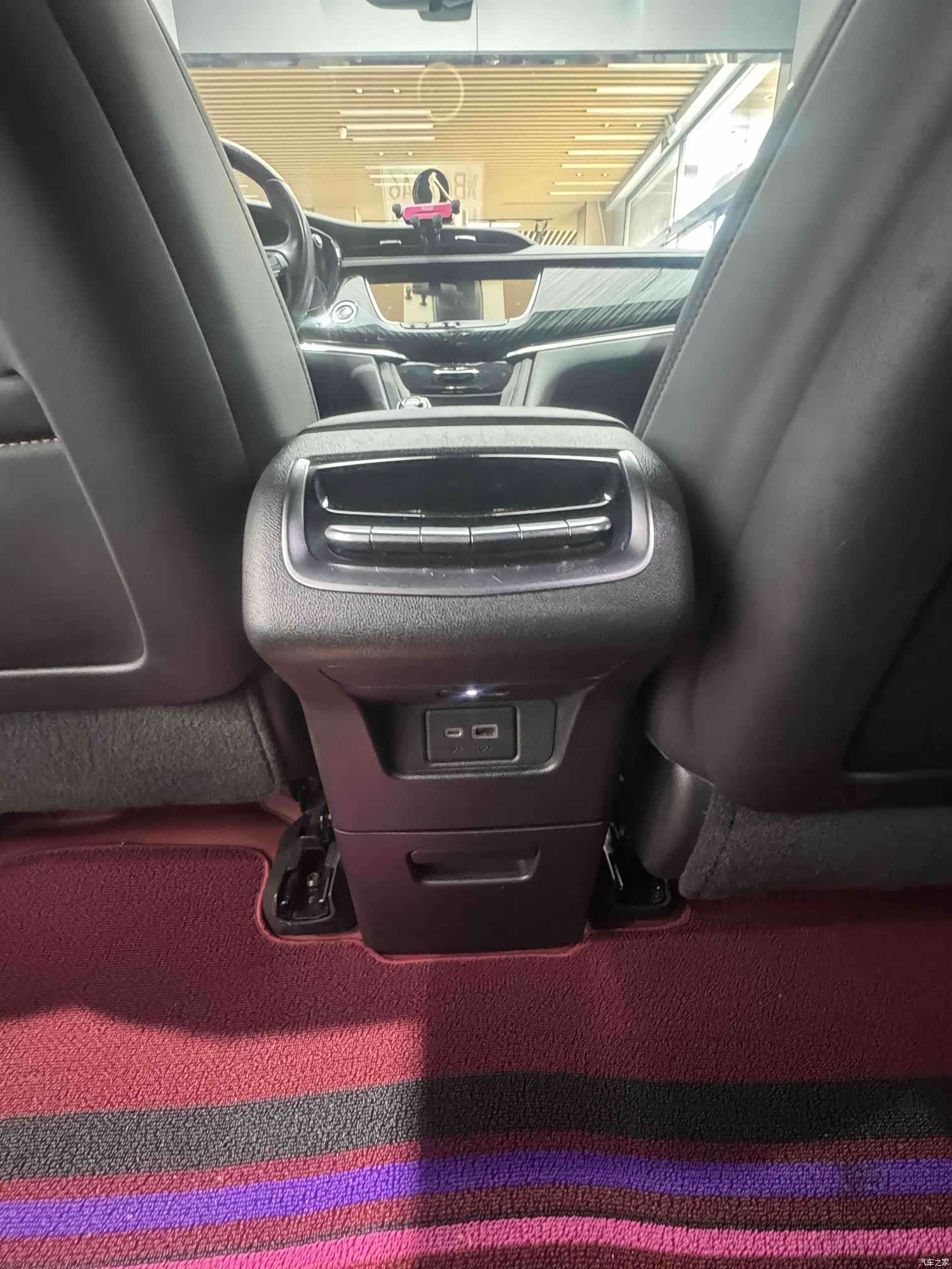 Cadillac XT6, 2023 21