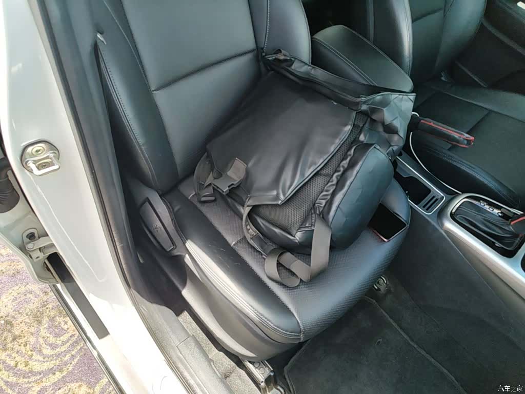 Kia KX3, 2016 25