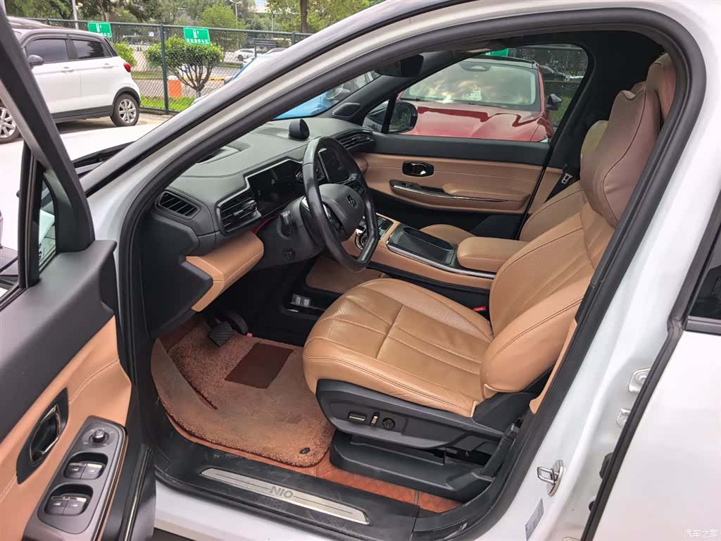 NIO ES8, 2021 10