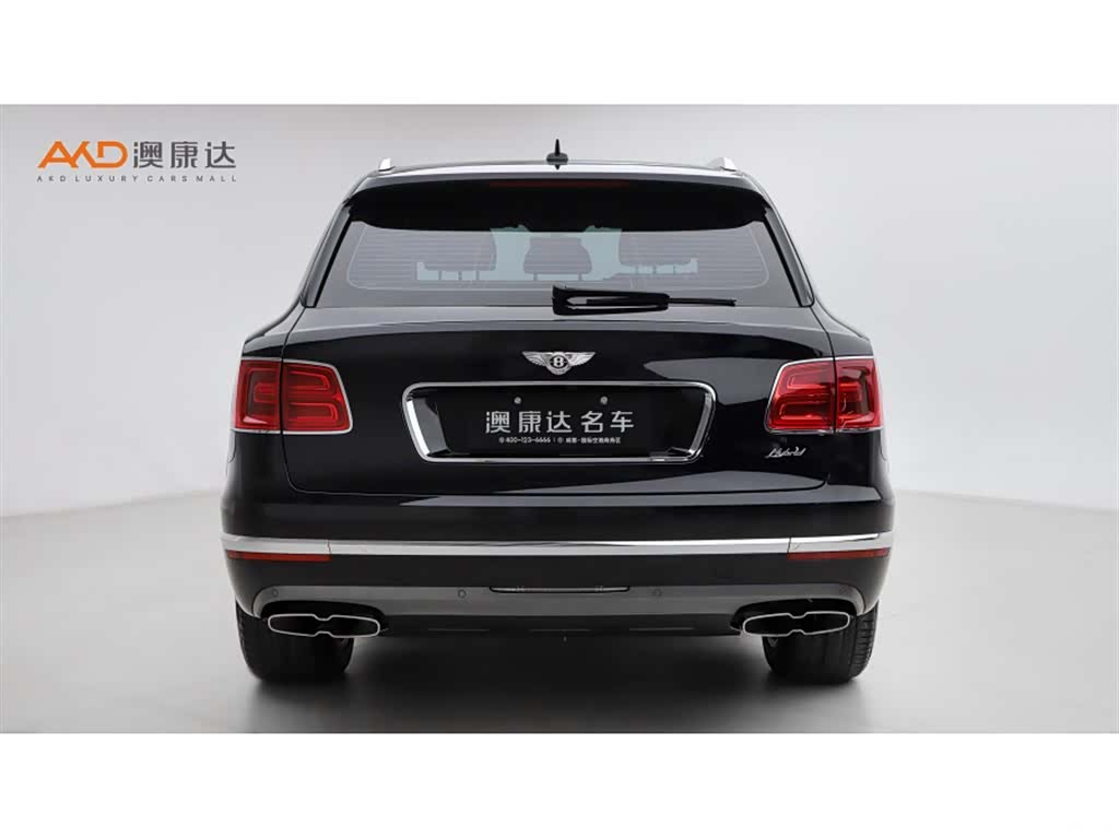Bentley Bentayga, 2023 4