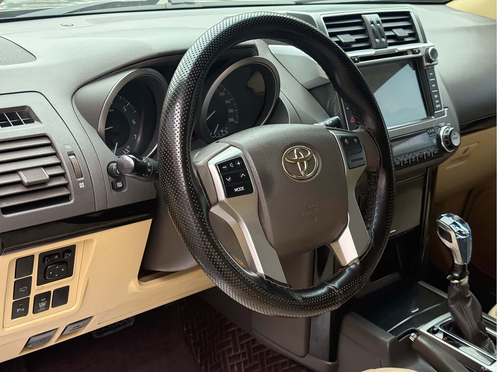 Toyota Prado, 2016 15