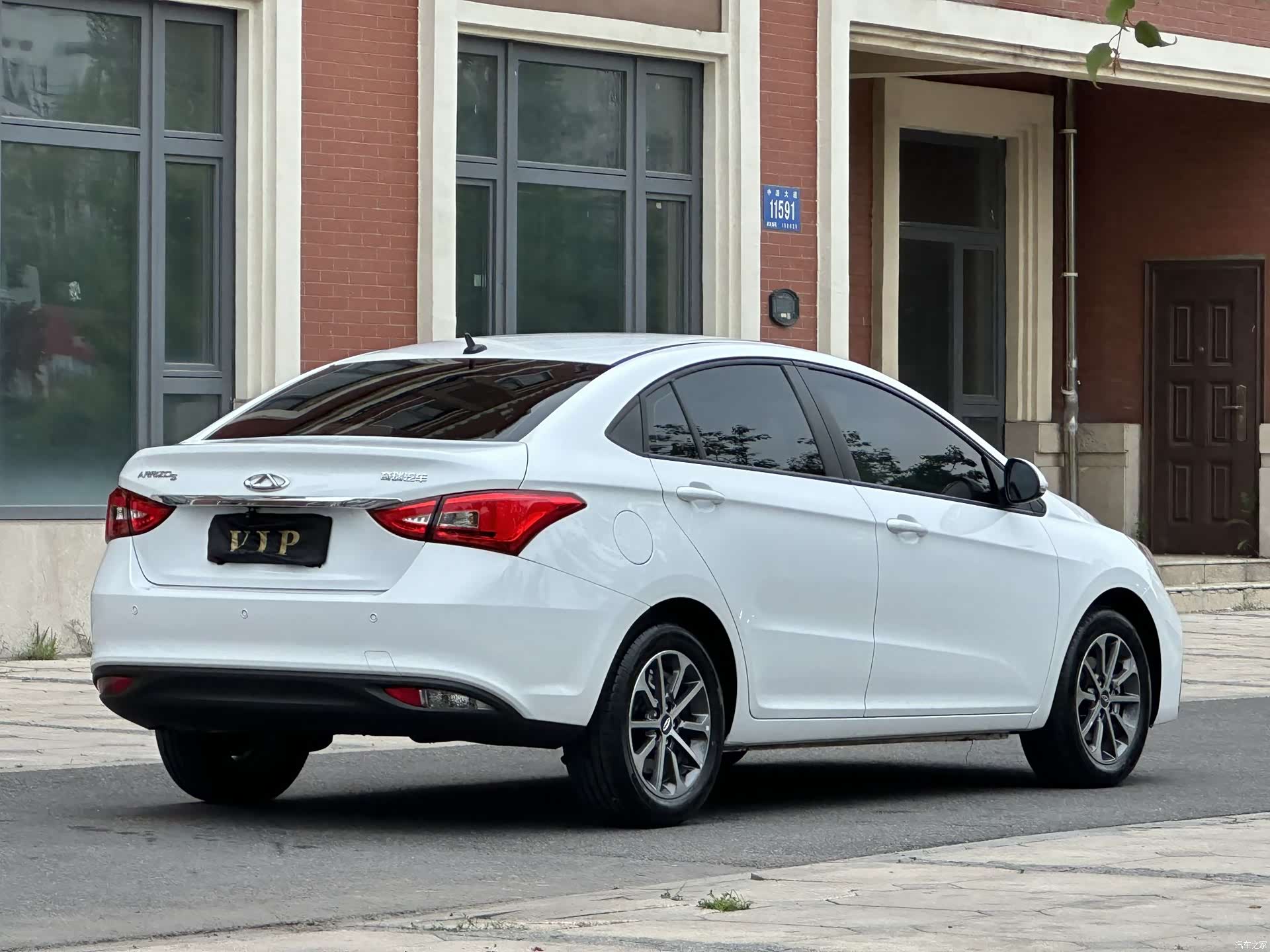 Chery 5, 2026 все фото