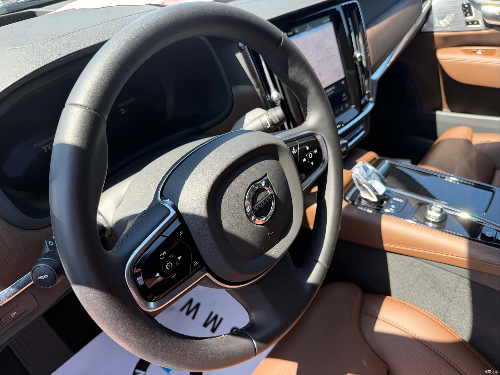 Volvo S90, 2025 все фото
