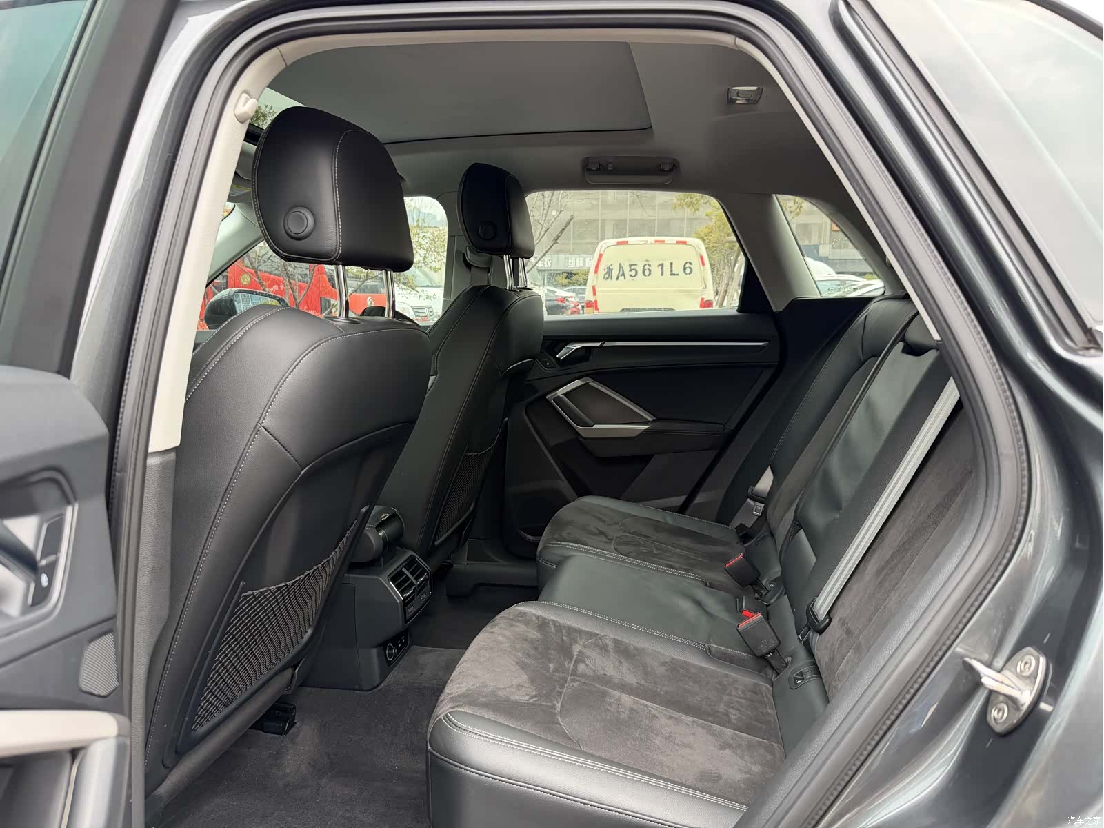 Audi Q3, 2020 10