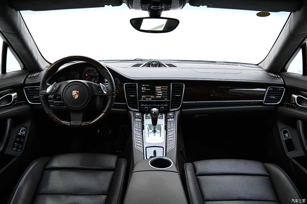 Porsche Panamera, 2010 11