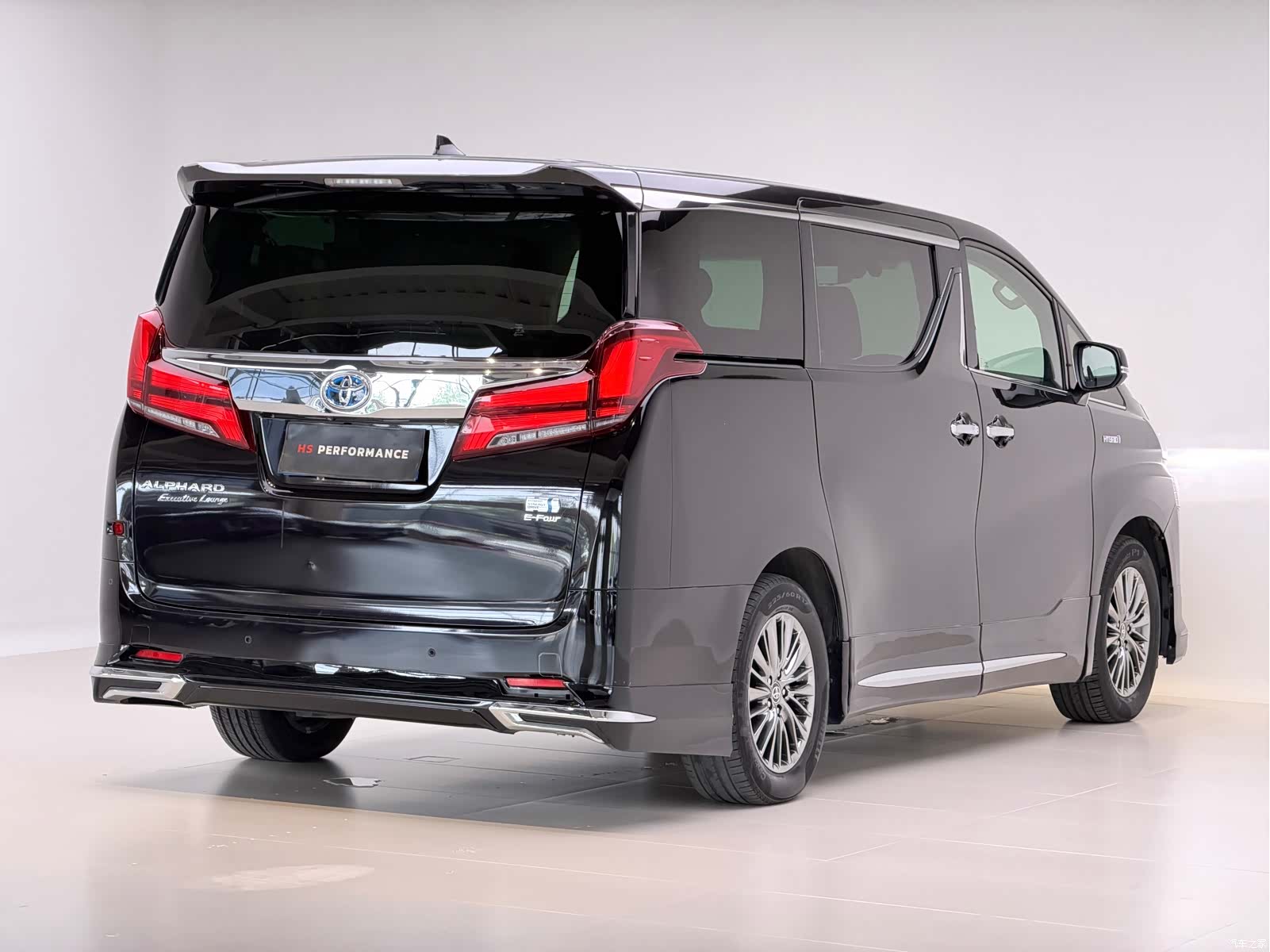 Toyota Vellfire, 2021 7