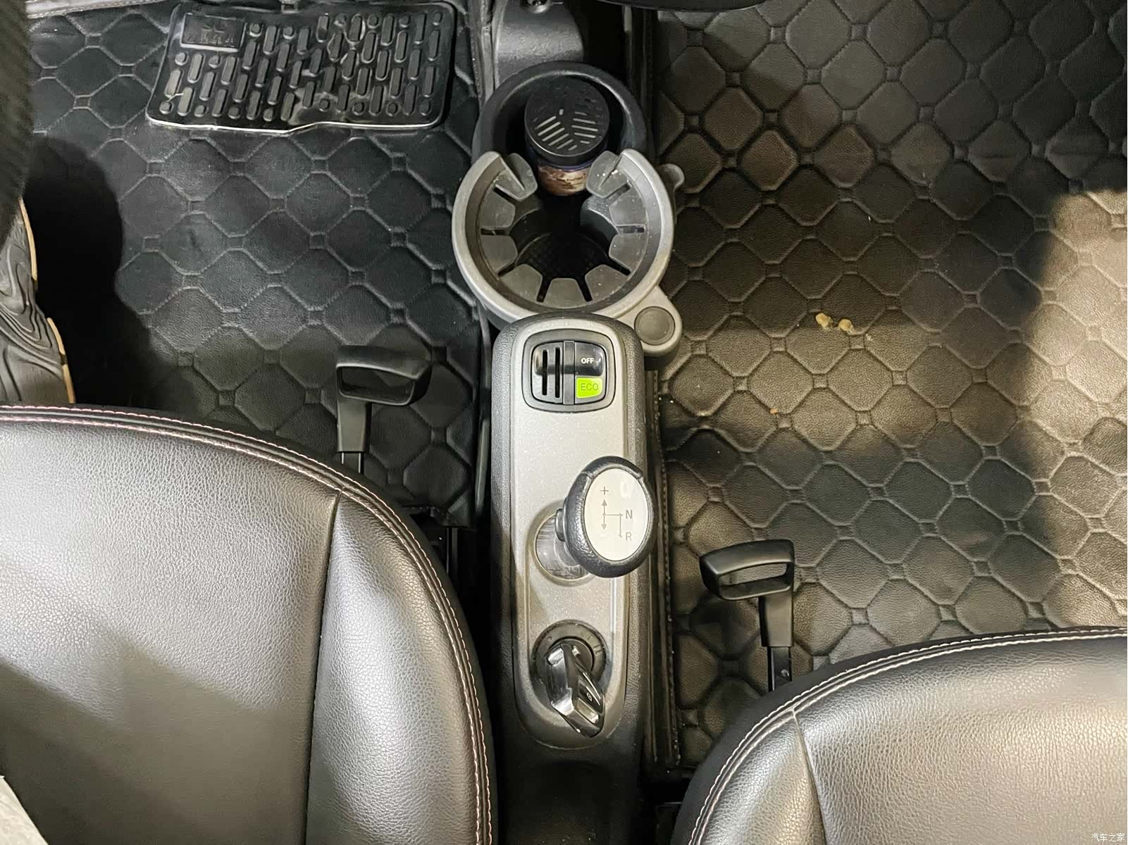 Smart Fortwo, 2015 19