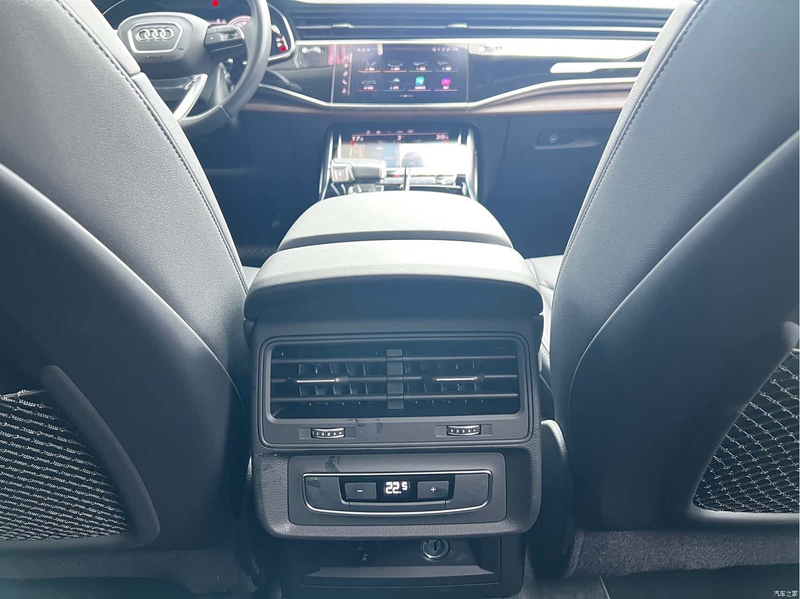 Audi Q7, 2024 18