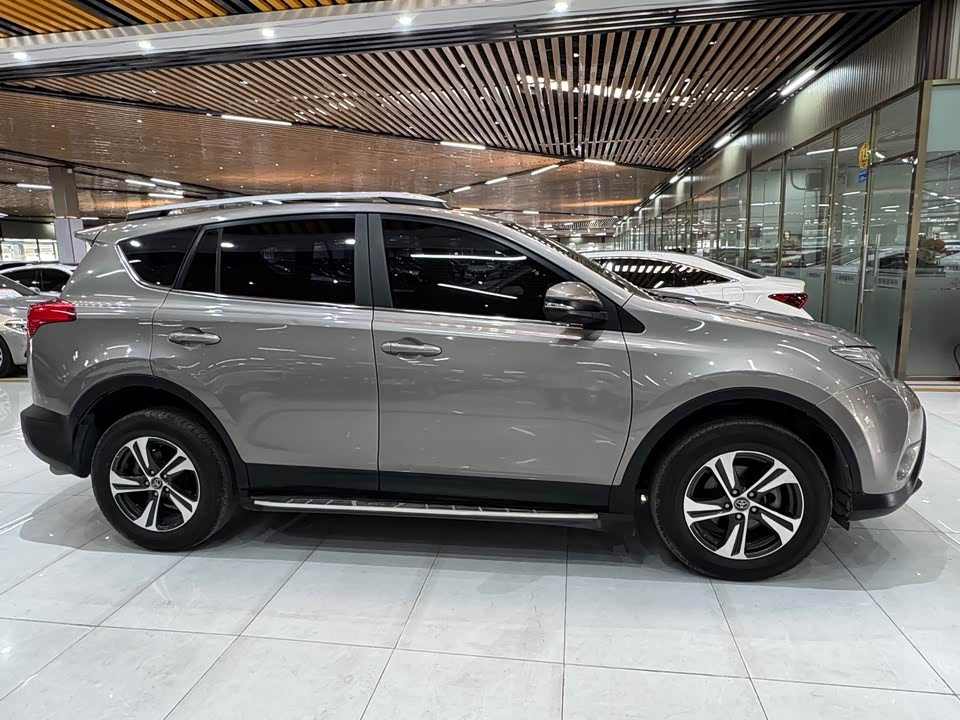 Toyota RAV4 Rongfang